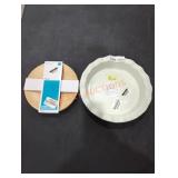 Room Essentials Plates 4PK + Figmint Baking Dish