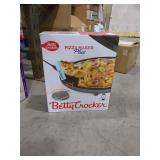 Betty Crocker Pizza Maker