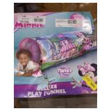 Deluxe Play Tunnel