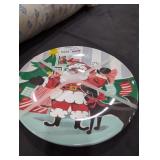 4 Christmas plates