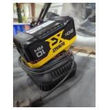 DeWalt 20v 10 ah battery and charger