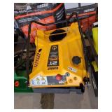 DeWalt 21" Gas Snow Blower