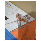 Ridgid 7" wet tile saw with stand