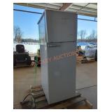 Galanz 24" 12cu.ft Retro Refrigerator