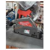 Milwaukee M18 6-1/2" plunge track saw