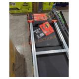 Crescent folding jobsite cart