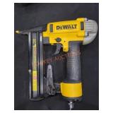 DeWalt 18Ga Narrow Crown Stapler