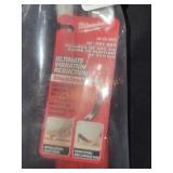 Milwaukee 12" Pry Bar