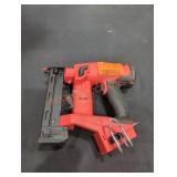 Milwaukee M18 18Ga Narrow Crown Stapler