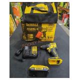 DeWalt 20v 1/2" Drill/Driver Kit (Grade: B+)