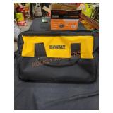 DeWalt 18 GA Narrow Crown Stapler Kit