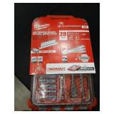 Milwaukee 28 PC 3/8" SAE Ratchet and Scocket Set