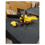 Dewalt 12" Compact Cordless Chainsaw Kit
