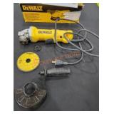DeWalt Corded 4-1/2" Small Angle Grinder