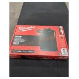 Milwaukee M12 Heated Axis Vest Kit, M Black