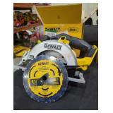 DeWalt 20v 6-1/2" circular saw