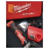 Milwaukee M12 Oscillating Multi-Tool