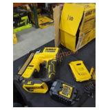 DeWalt 20v 23 ga pin nailer kit