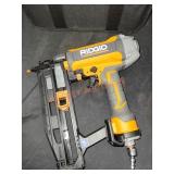 RIDGID 2-1/2" Straight Finish Nailer