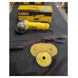 DeWalt Corded 4-1/2" Angle Grinder (Grade: B-)