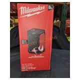 Milwaukee M12 Radio+Charger