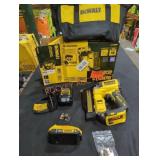 DeWalt 20v 23GA Pin Nailer Kit (Grade: B+)