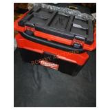 Milwaukee M18 Packout 2.5 Gallon Wet/Dry Vacuum