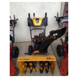 Cub cadet 24" snow blower MSRP Retail: $1200