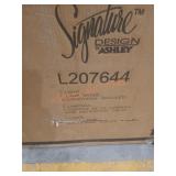 Ashley Newgerhard Table Lamp