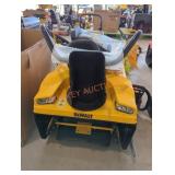 DeWalt 21" gas powered snow blower