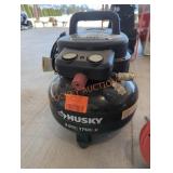 Husky 175 psi 6 gal air compressor