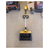 DeWalt 20V Snow Shovel