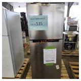 Vissani freezer/refrigerator