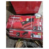 Husky 2-1/2 Ton Low Profile Floor Jack
