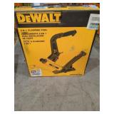 DeWalt 2-n-1 Flooring Tool
