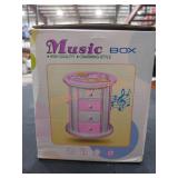 Charming Style Music Box *Mirror Is Damaged