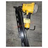 DeWalt 28ï¿½ Wire Weld Framing Nailer
