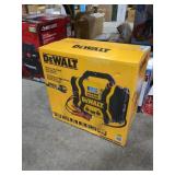 DeWalt Portable Jump Starter/Inflator