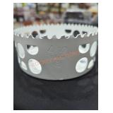 Milwaukee 4-1/2" hole saw