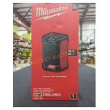 Milwaukee M12 Radio + Charger (Grade: A)