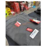 Milwaukee 38 x 30 pants