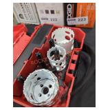 Milwaukee 4 PC hole saw kit