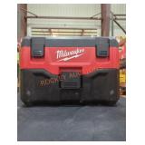 Milwaukee M18 2Gal Wet/Dry Vacuum (Grade: C)