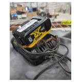 DeWalt 20v 5 ah battery and charger