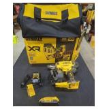 DeWalt 20v 15ï¿½ Coil Roofing Nailer Kit (Grade:C)