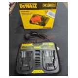 DeWalt Dual Port Charger (Grade: A)