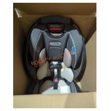 Graco slim fit 3 in 1 car seat