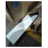 White backsplash piece