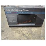 LG NeoChef 1.5 cu. ft. 1100W Countertop Microwave