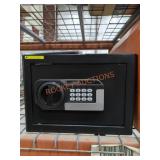 Intelligent Electronic Safe